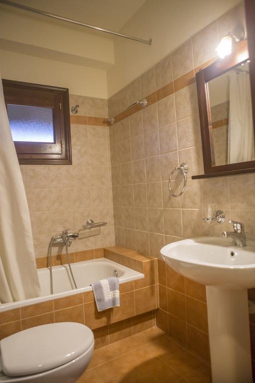 T'Asprolithia Villa Kalývia Fylaktís Kültér fotó